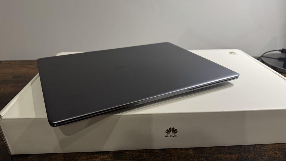 Huawei MateBook 14s • i5 / 8GB / 512GB SSD • Dotykowy ekran + pudełko