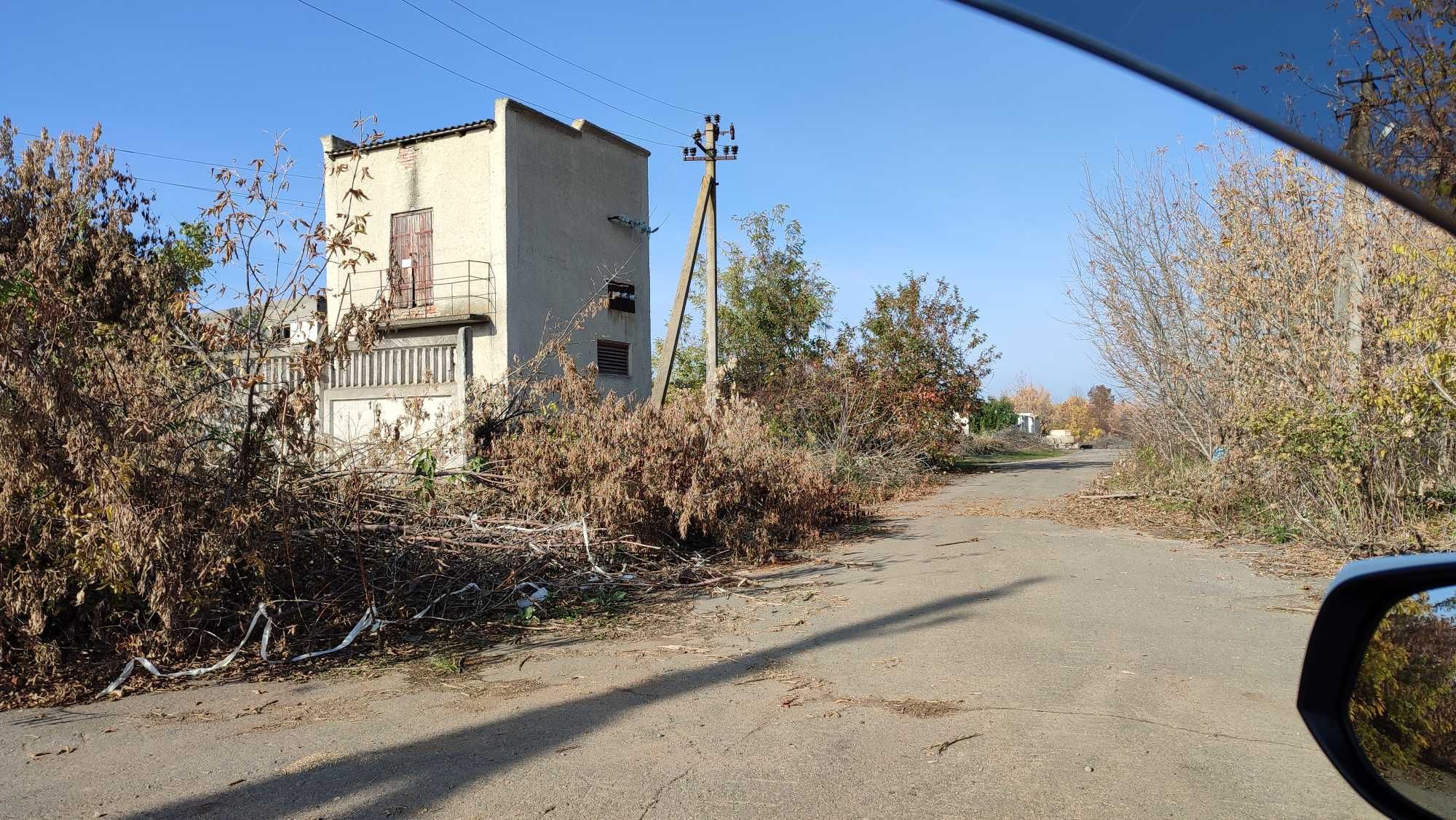 Продам територію цегляного заводу 2,95 га + 460 кВт електроенергії