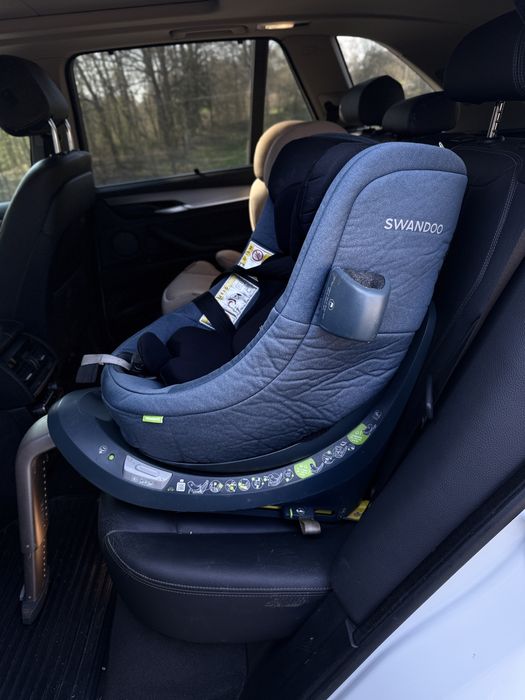 Fotelik swandoo z i-size obrotowy 0-18 kg