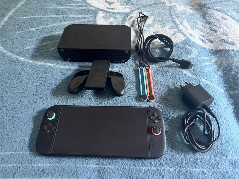 Nintendo Switch 2 – 2 meses de uso, com caixa e acessórios originais
