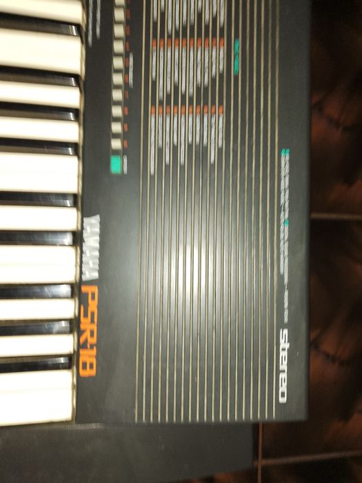Keyboard Yamaha PSR18