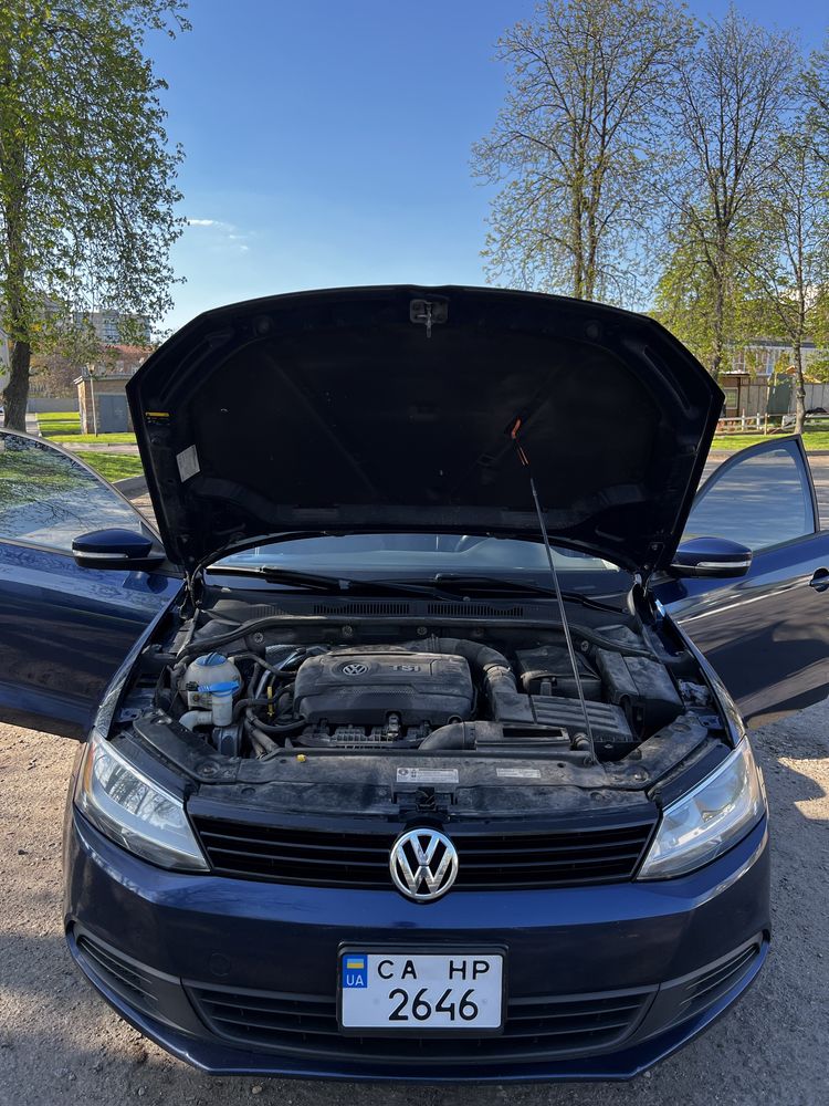 Volkswagen Jetta 2014