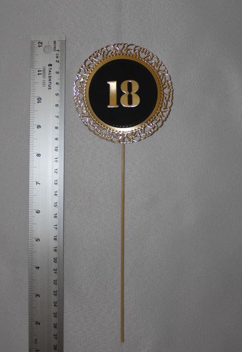 Topper ozdoba 18 urodziny osiemnastka czarny złoty srebrny