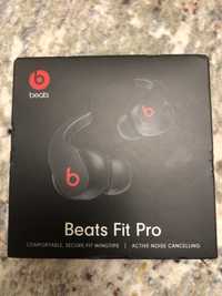 Навушники Beats Fit Pro