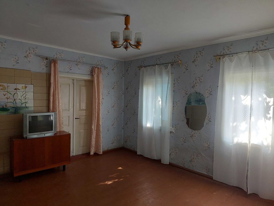 Продам хату Печі