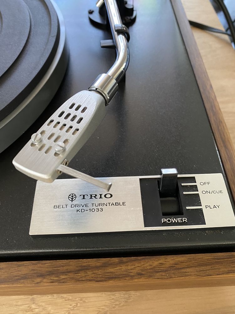 Gramofon kenwood Trio kd-1033