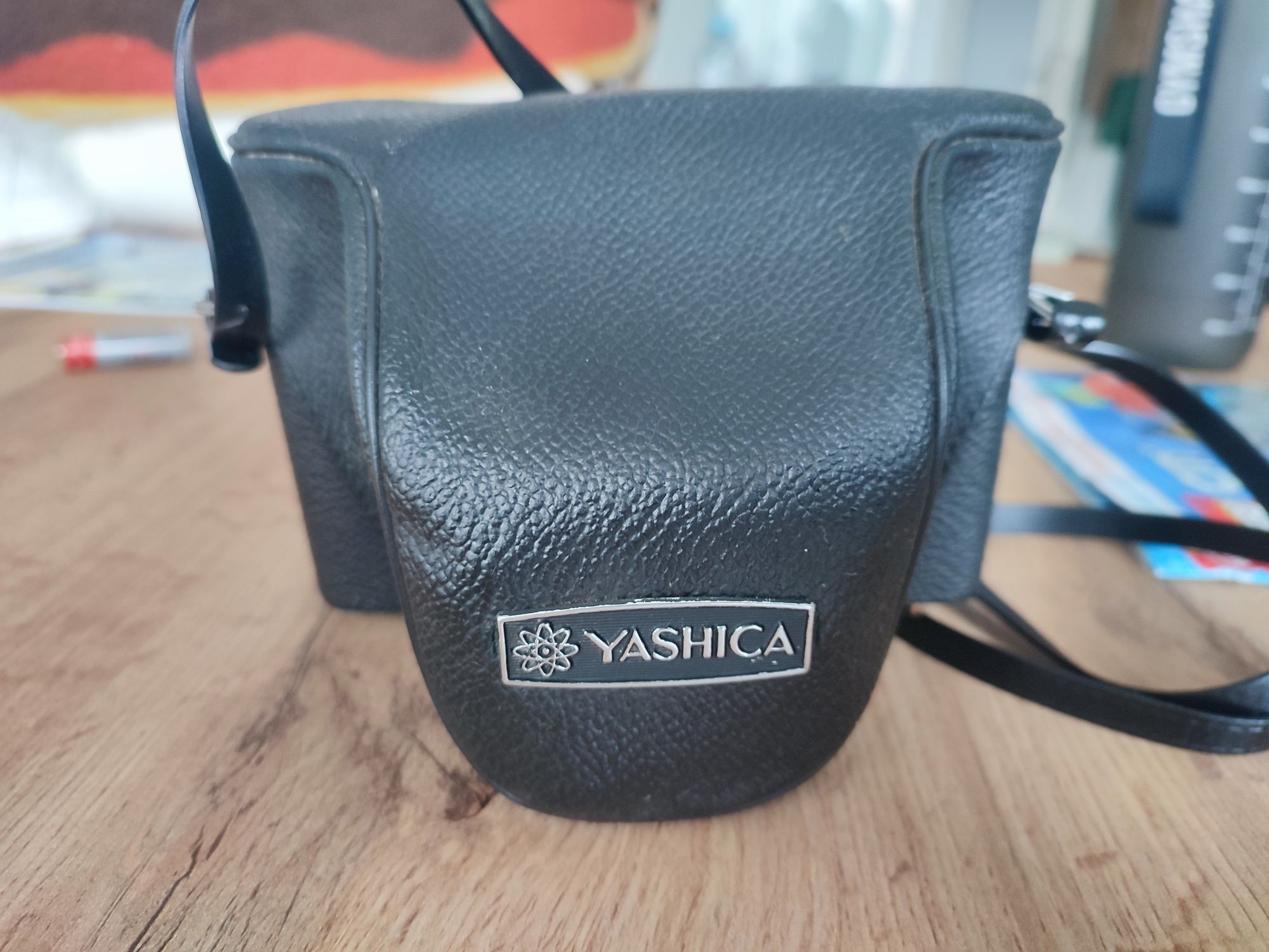 YASHICA electro 35