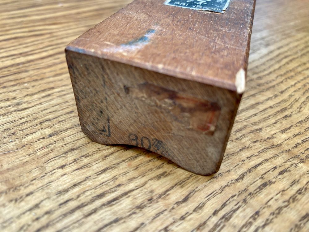Strug stolarski japoński 30mm profilowy okrągły Aogami sygnowany