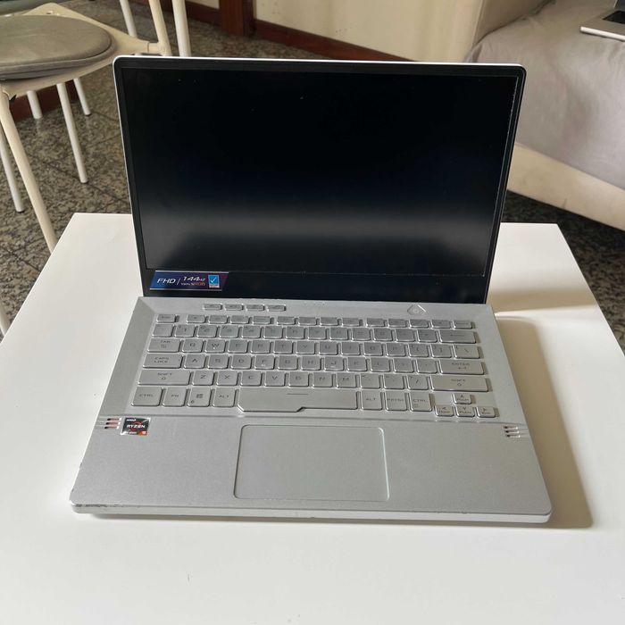 ASUS ROG Zephyrus G14