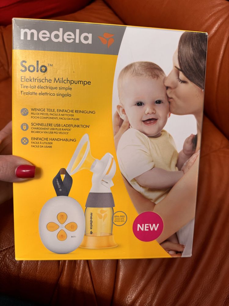 Молокоотсос MEDELA SOLO