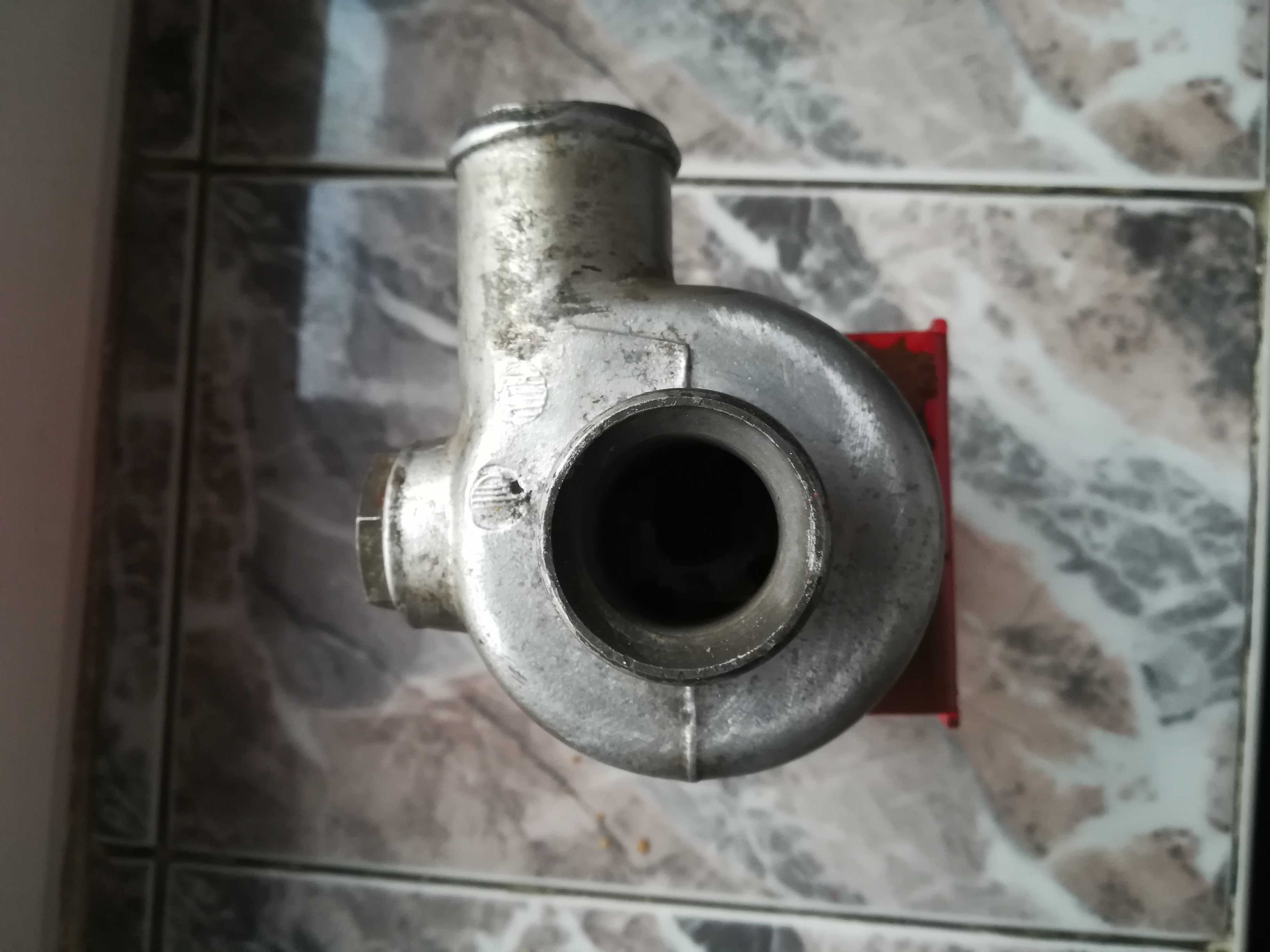 stara pompa wody CO autosan  H-9 zabytkowa