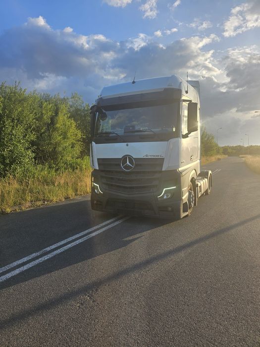 Ciągnik siodłowy  Mercedes Actros Cesja leasingu