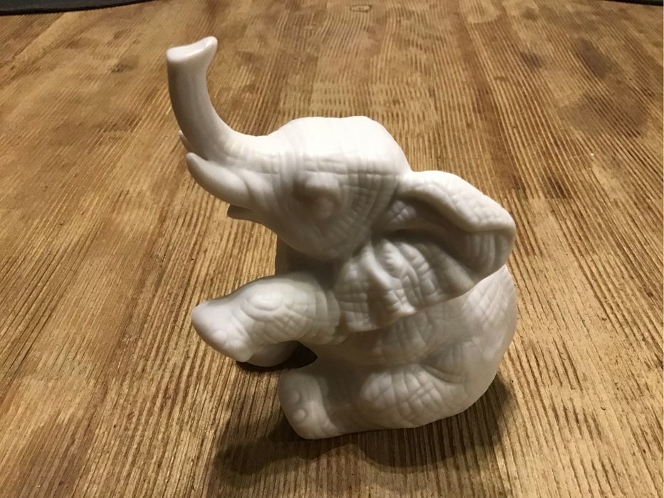 Słoń na szczęście Rosenthal Studio