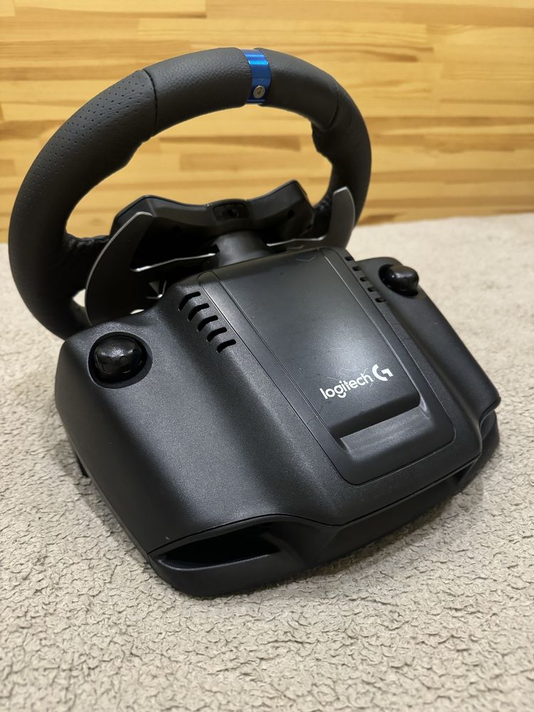 Хороший стан. Ігрове кермо Logitech g29 + shifter