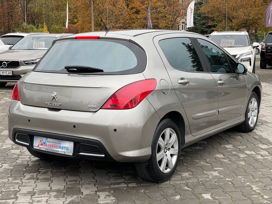 Peugeot 308 №2737 (ВНЕСОК від 10%) Альянс Авто Кривий Ріг