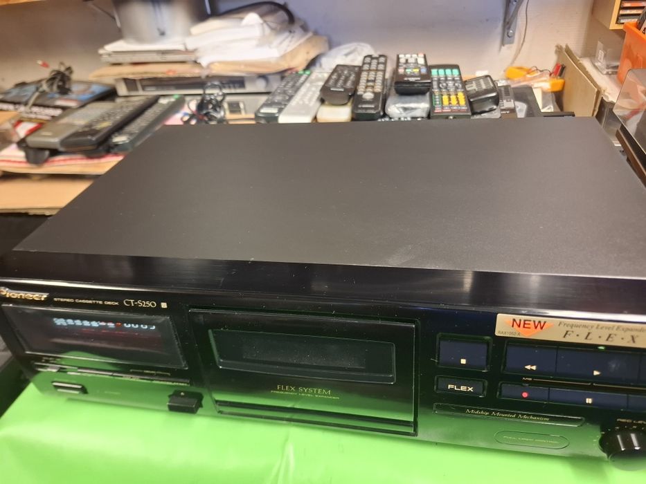 Magnetofon Pioneer CT-S250