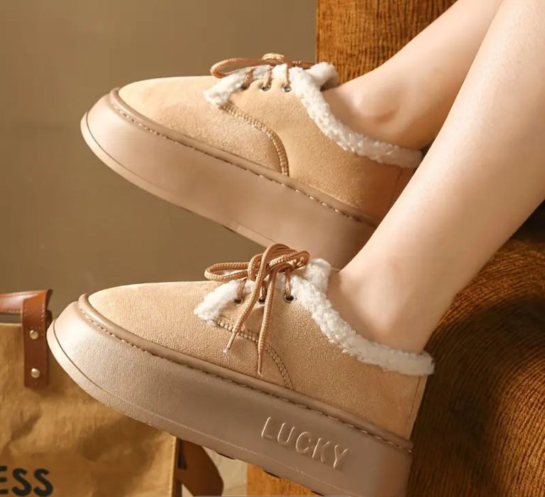 Продам новые угги