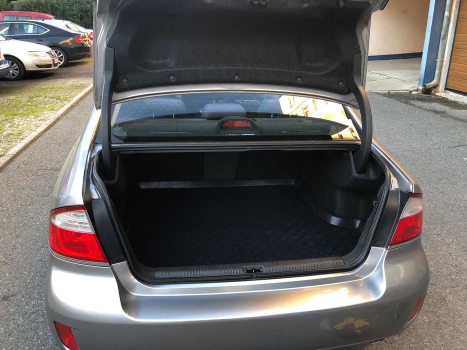Subaru Legacy Sedan RA HID 2008
