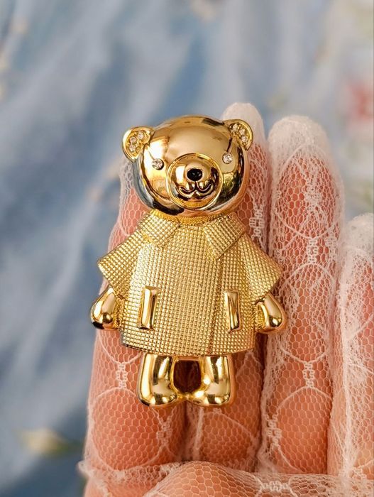Брошка ведмедик дівчинка Max Mara