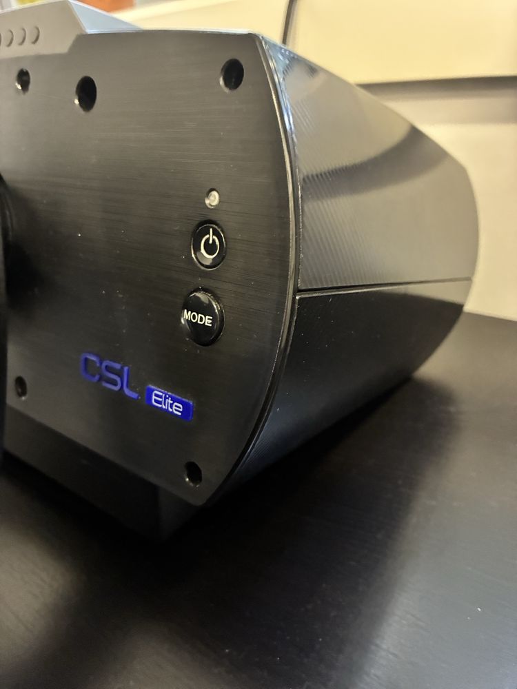Volante Fanatec CSL Elite + Fanatec P1 como novo simracing simulador
