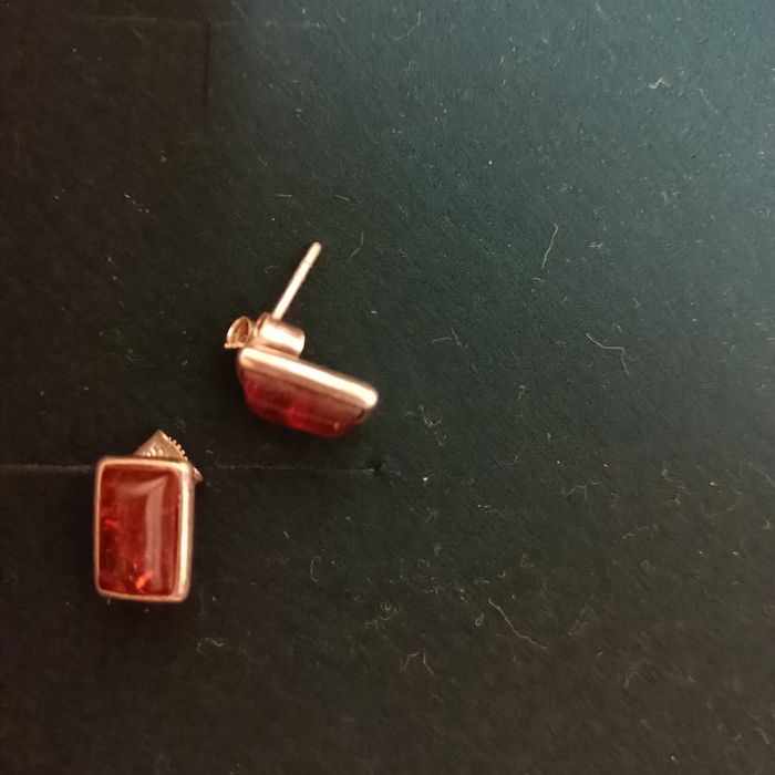 Kolczyki srebrne z bursztynem