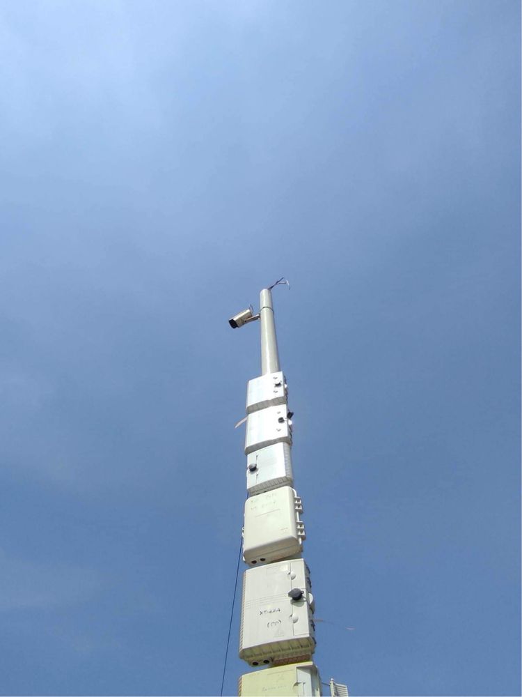 Słup Teletechniczny Kompozytowy 7m Pod Kamery - Lampy - Światłowód