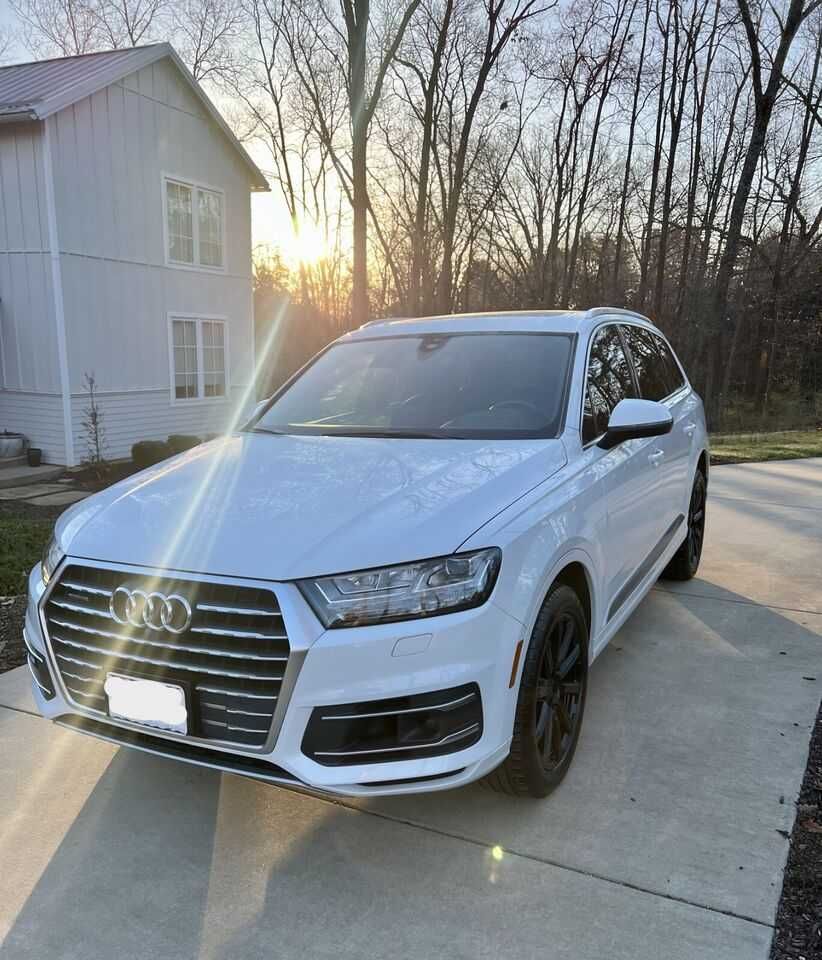 2018 Audi Q7  Prestige