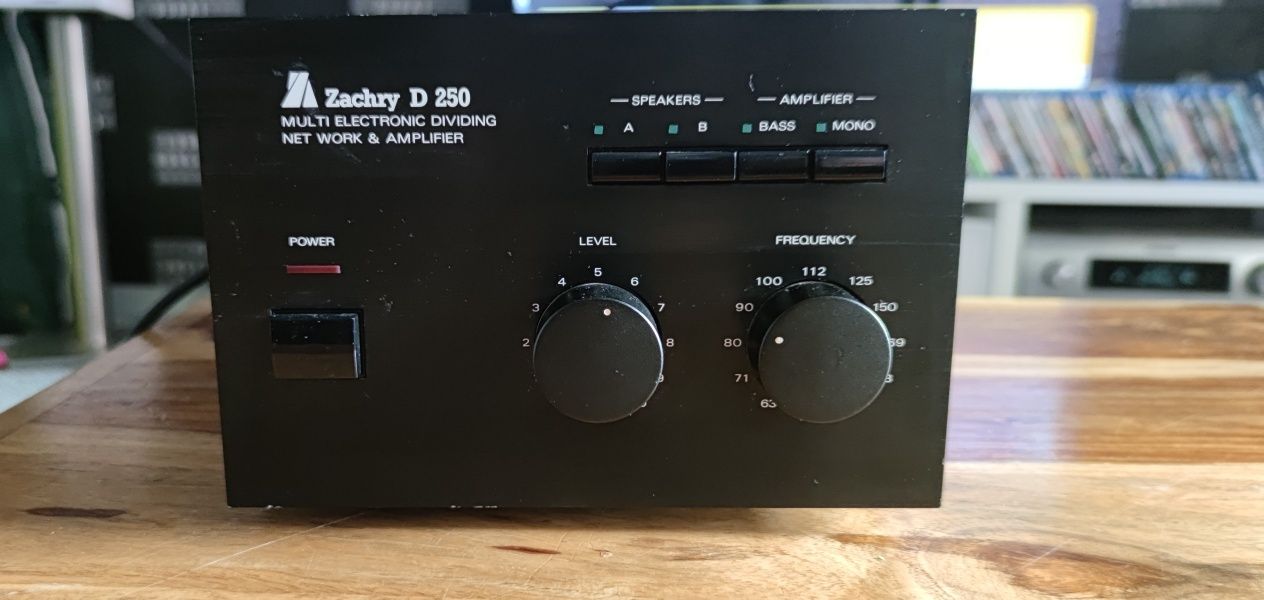 Audiofilski wzmacniacz subwooferowy, monoblock, końcówka mocy - Zachry