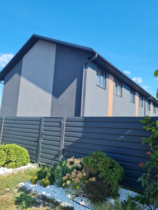 ТАУН З РЕМОНТОМ 110м2! 4 кімнати! Кухня 22м2! Швидкий виїзд на Київ!