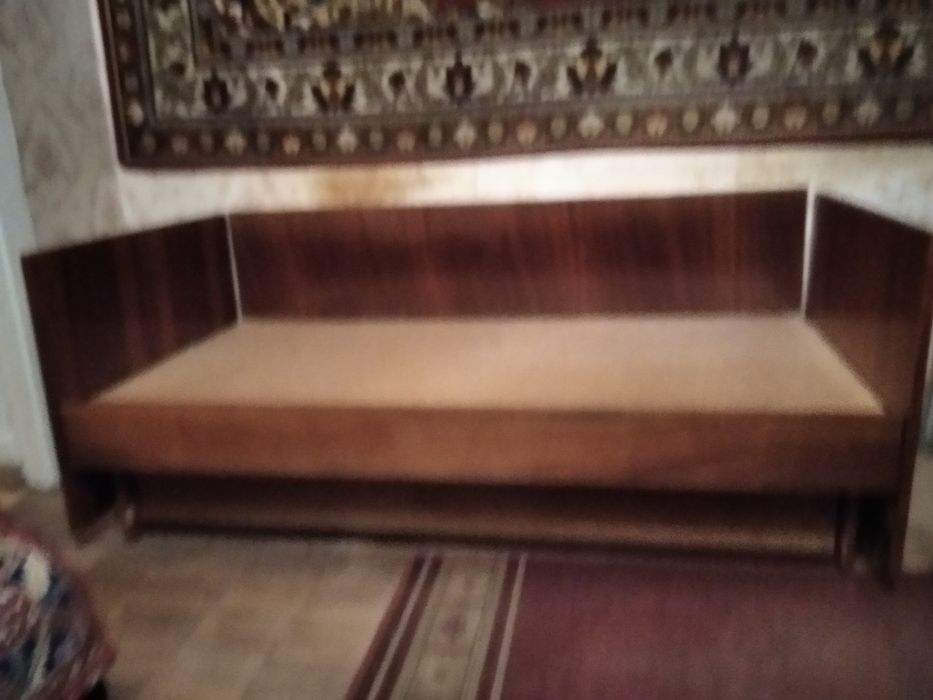 Безкоштовно підліткове розсувне ліжко