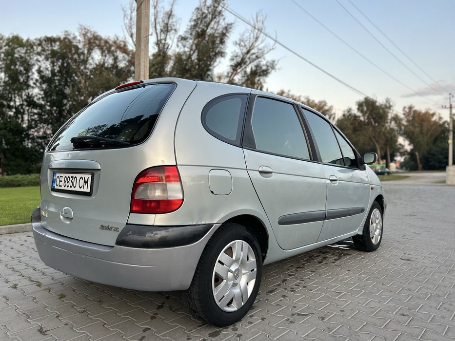 Renault megane scenik