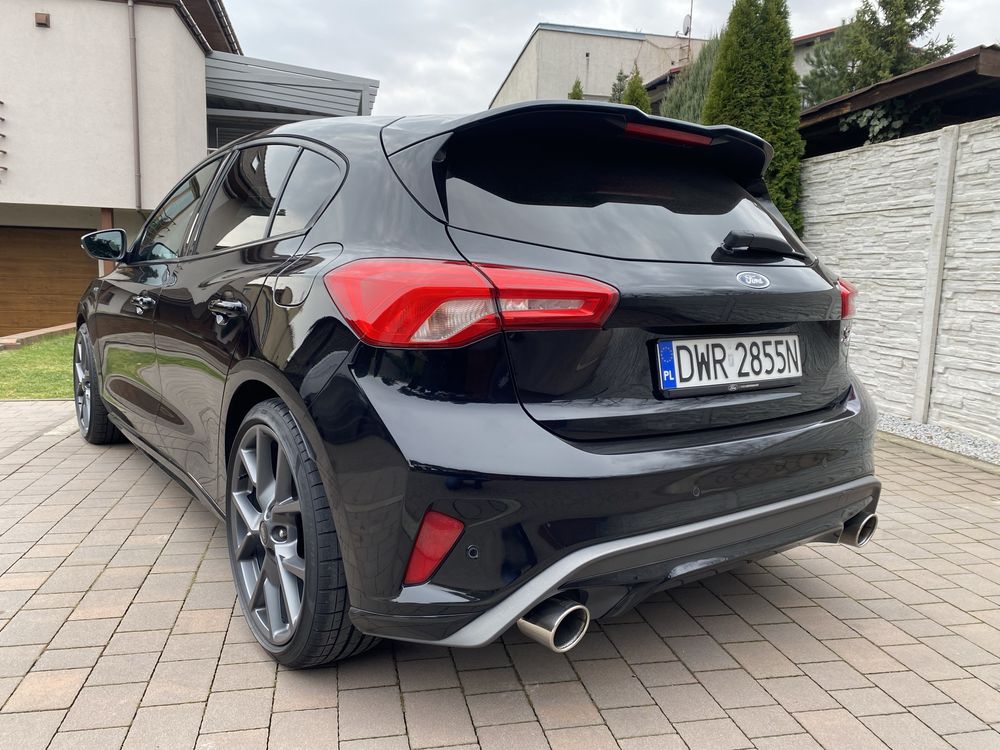 Ford Focus MK4 ST-Line 2020 1.0 A8 B&o, Pakiet Winter, 19”, Zadbany