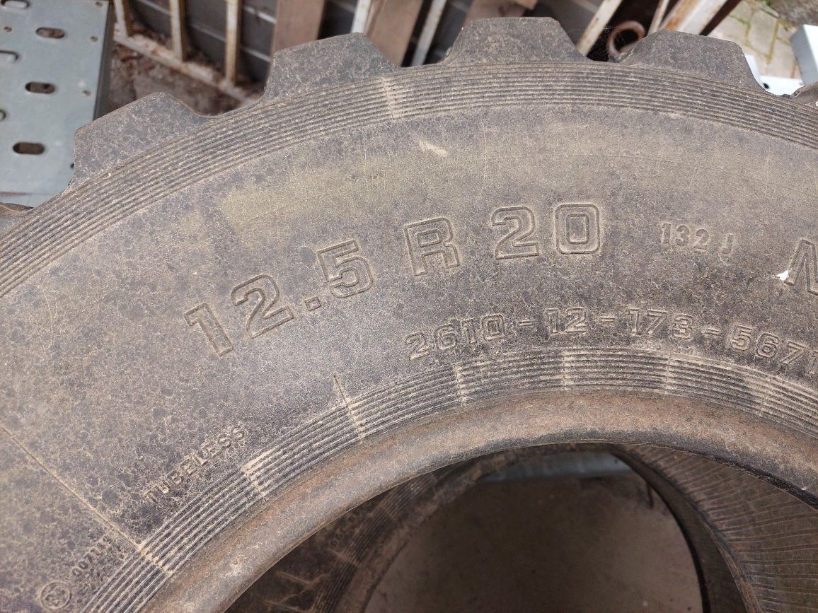 12.5R20 335/80R20 12.5-20 335/80-20 Continental MPT MIL