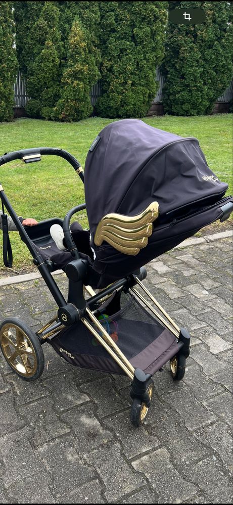 Прогулочная коляска Cybex Priam JS Wings black
