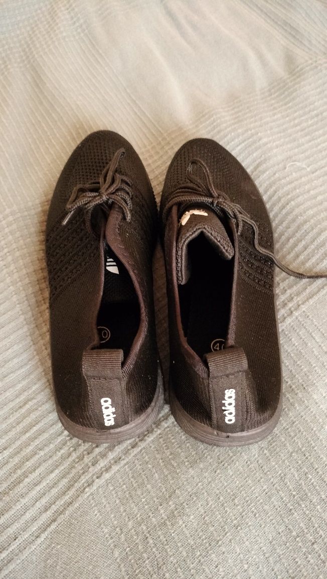 Vendo tênis adidas n 40