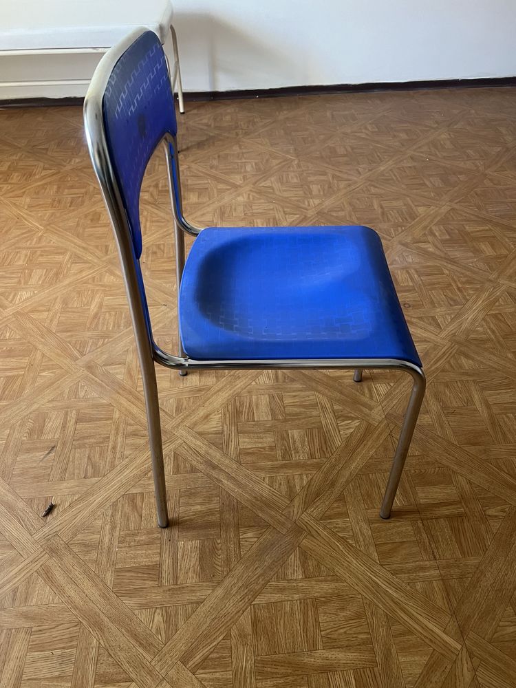 Krzesła idealne do poczakalni lub gabinetu