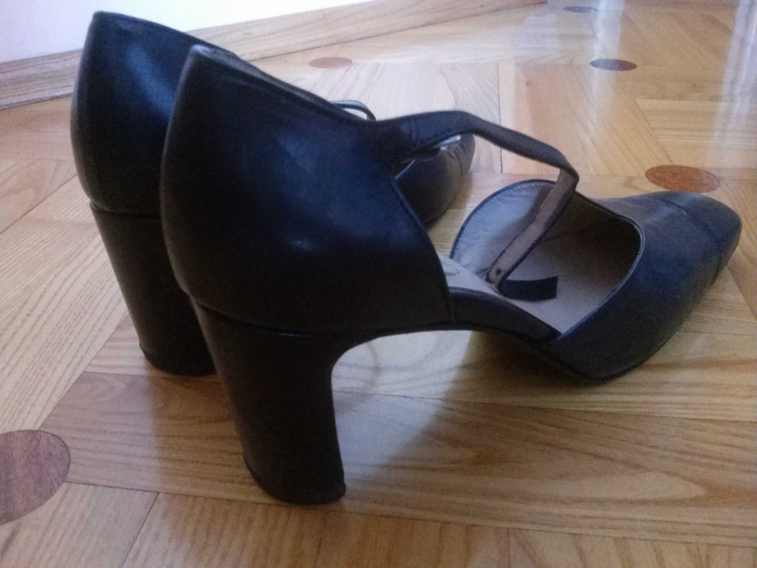 czółenka, damskie buty na obcasie, rozmiar 38 - czarne Massimo Troise