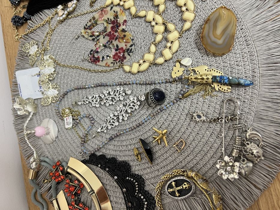 Лот біжутерія всяке різне