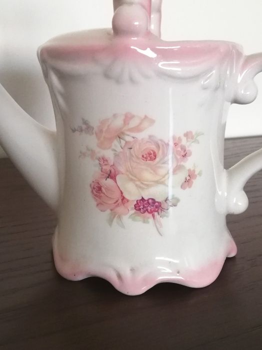 Regador em porcelana vintage