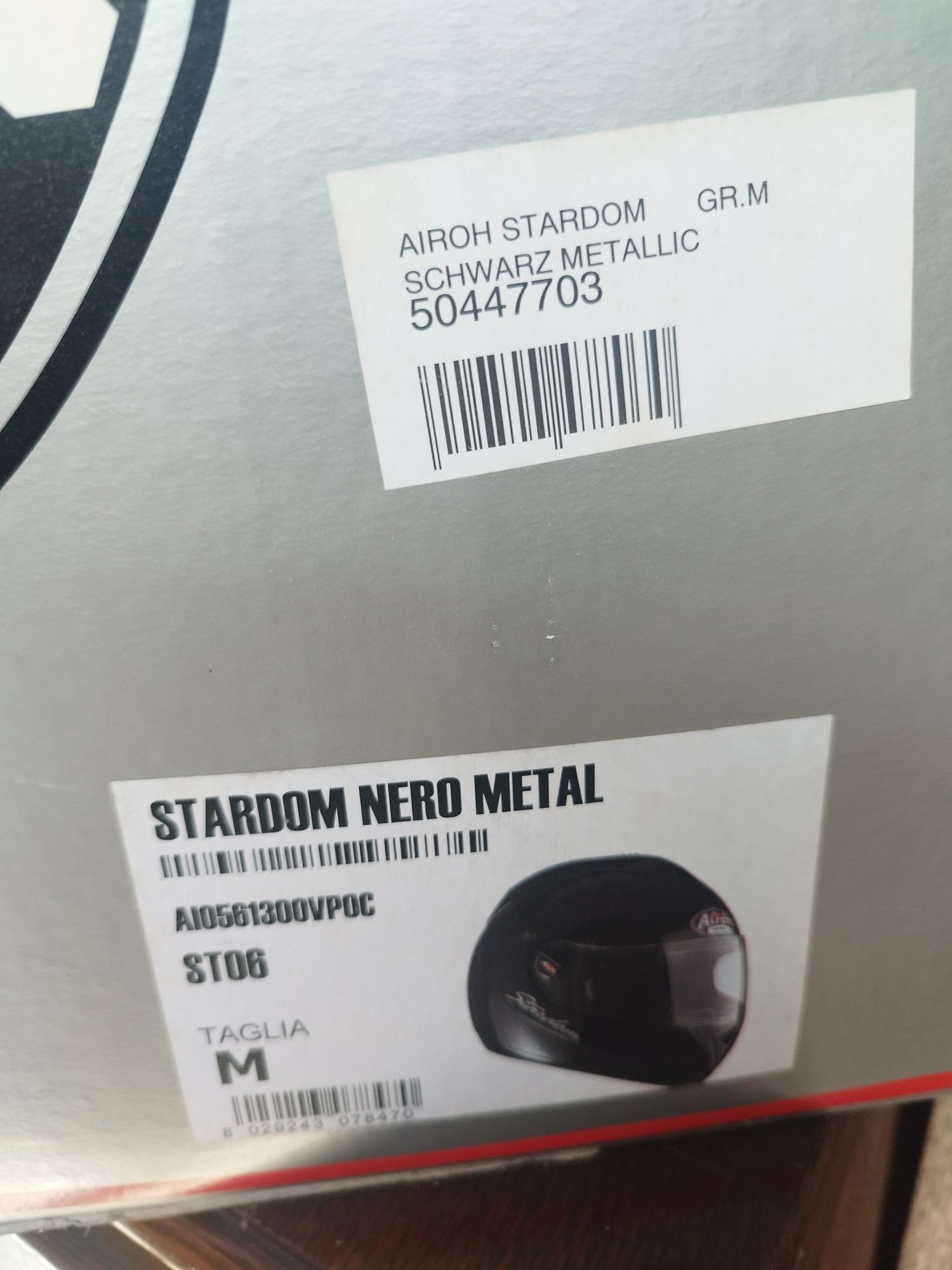 Nowy kask, rozmiar M, stardom Nero metal