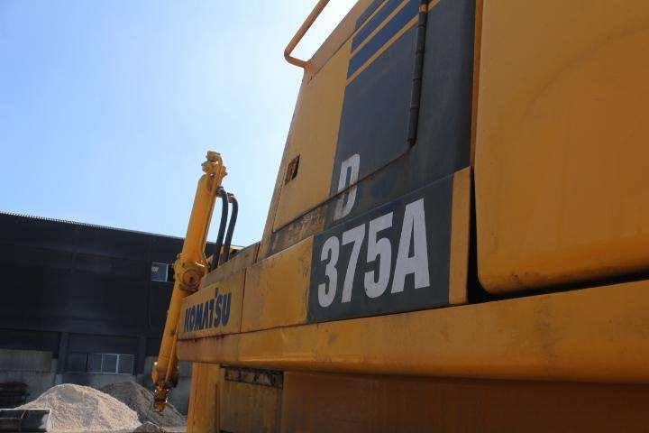 Bulldozer komatsu