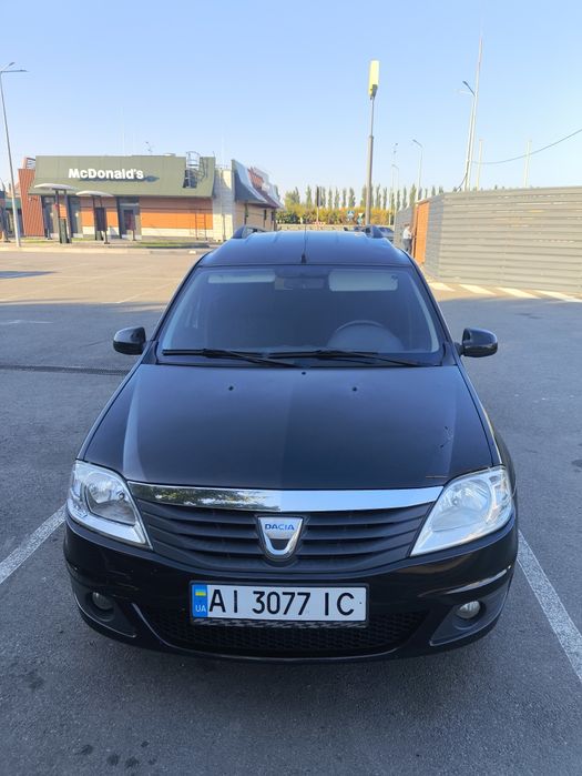 Продам машину Dacia Logan MCV