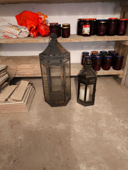 Dwa lampiony metalowe stare