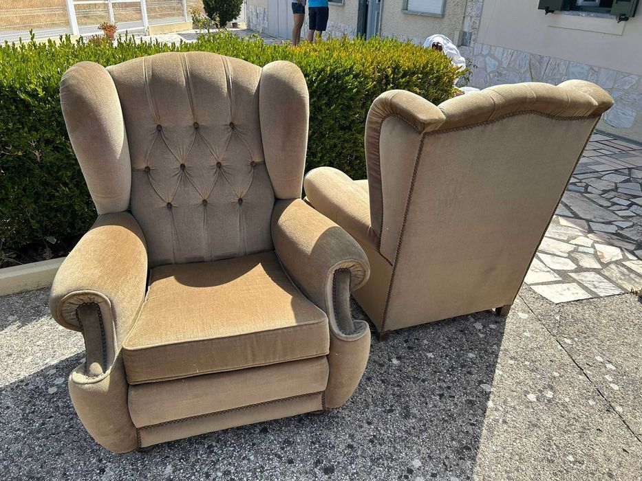 Sofá e dois cadeirões