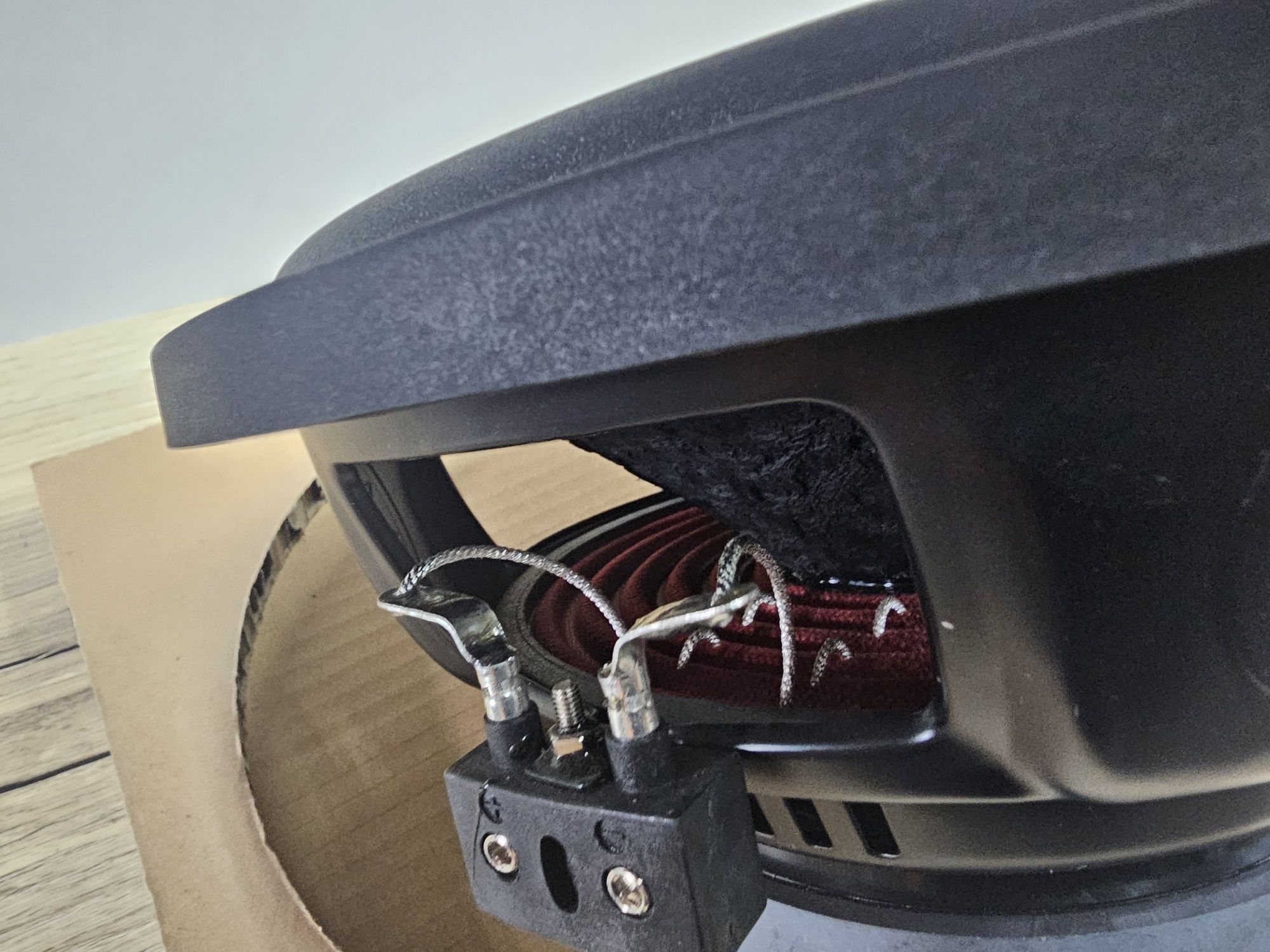 Excursion SHX.v2-10D2 - SUBWOOFER samocho