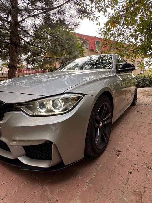 Продав свій автомобіль