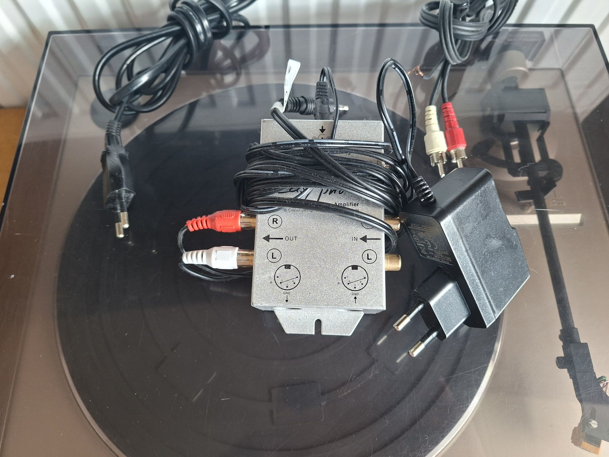 Gramofon Marantz TT 130