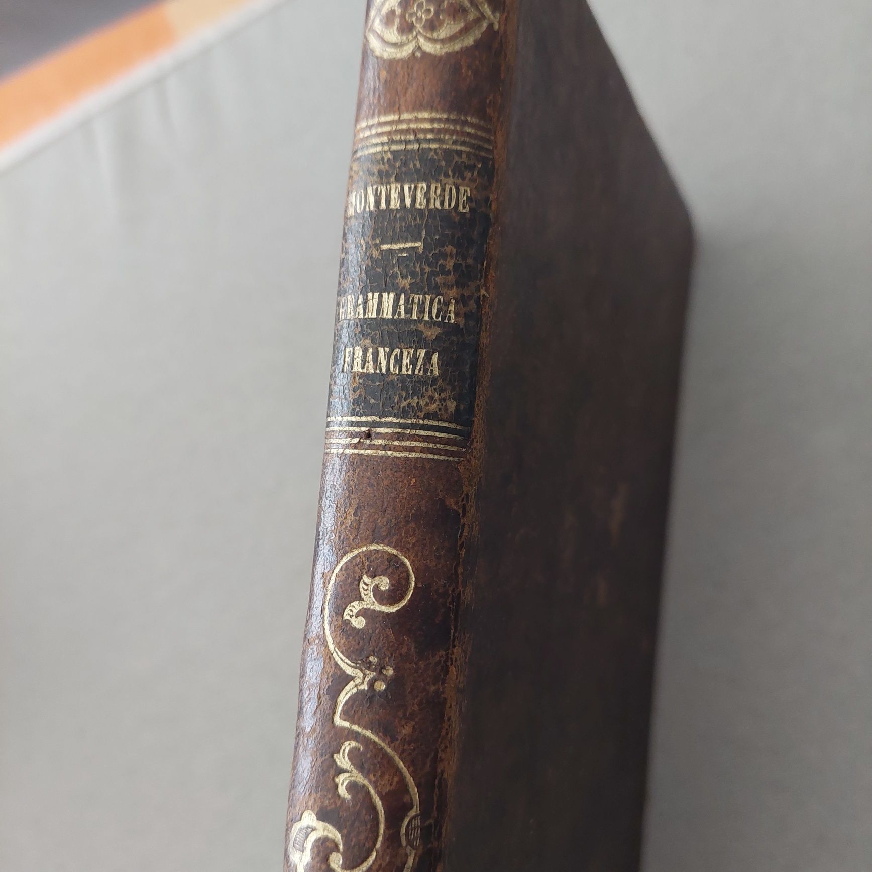 Livro Grammatica Franceza