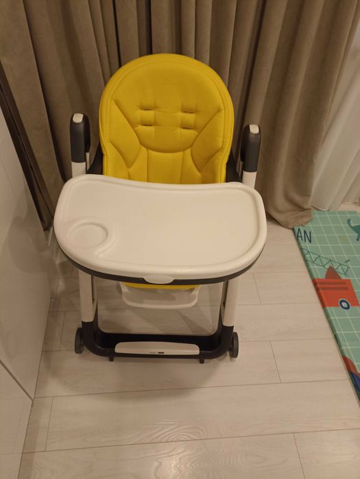 Дитячий стільчик Peg Perego