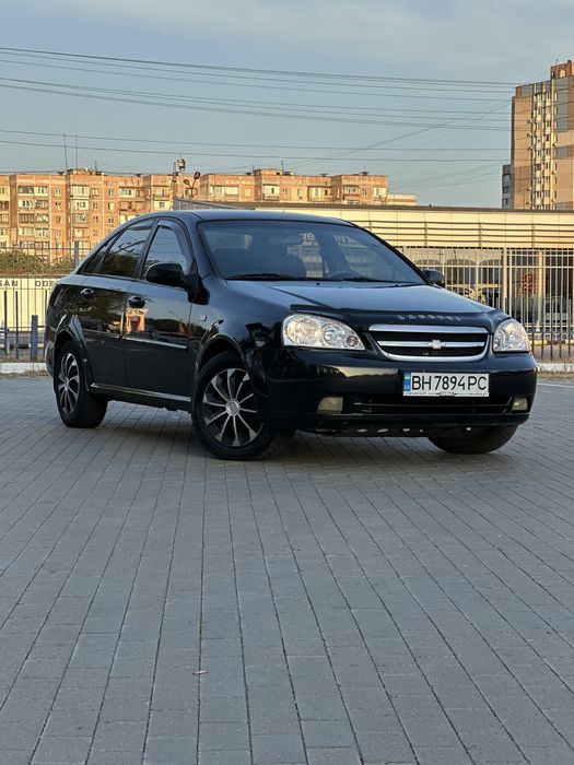 ChevroleLacetti с вписаным газом,идеал